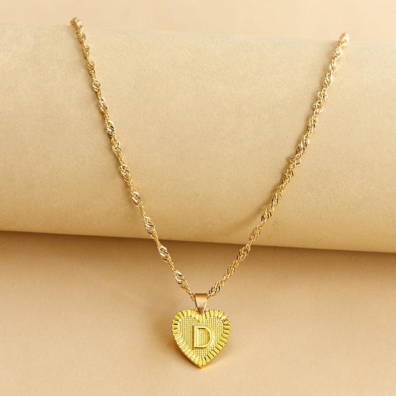 Collier pendentif coeur lettre initiale