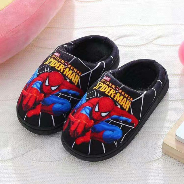 Sapatos de chinelo de desenho animado infantil