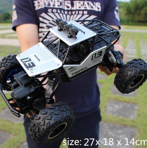 Voitures RC Version mise à jour 2.4G 4WD