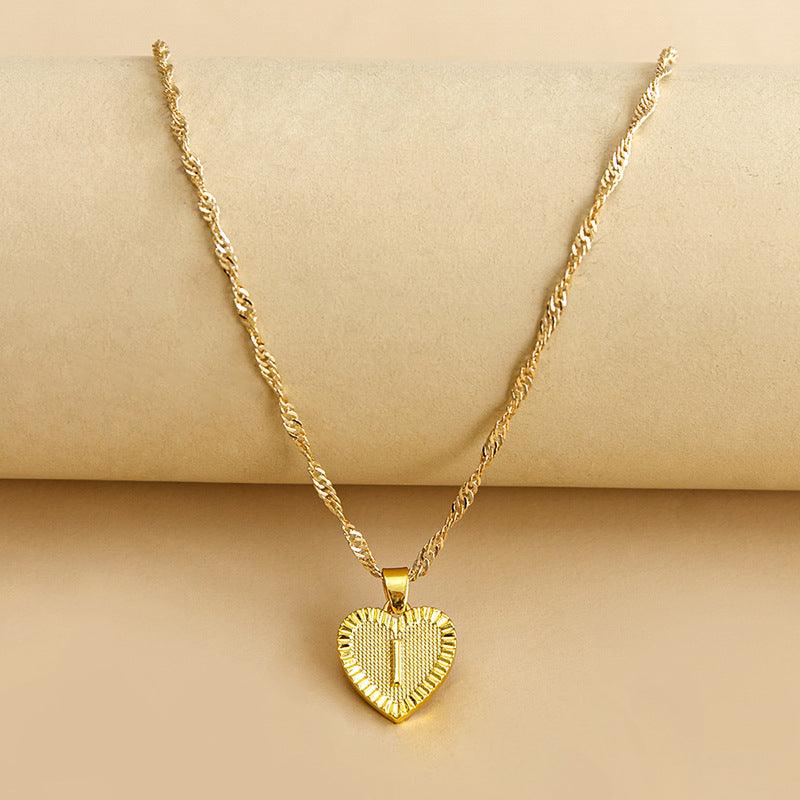 Collier pendentif coeur lettre initiale