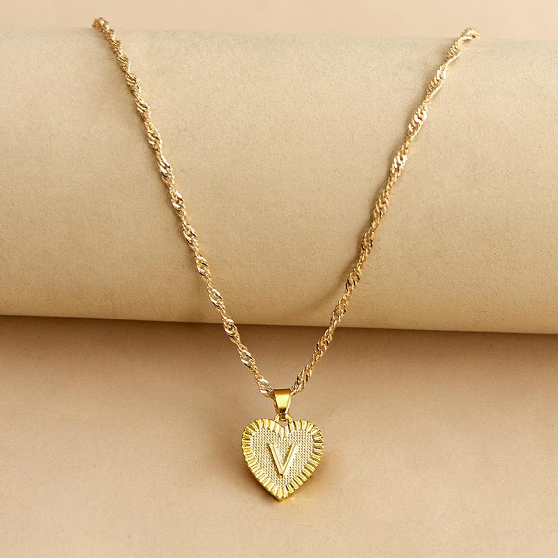 Collier pendentif coeur lettre initiale