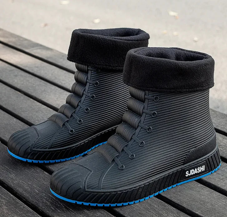 Aqua Fleece Short Boots