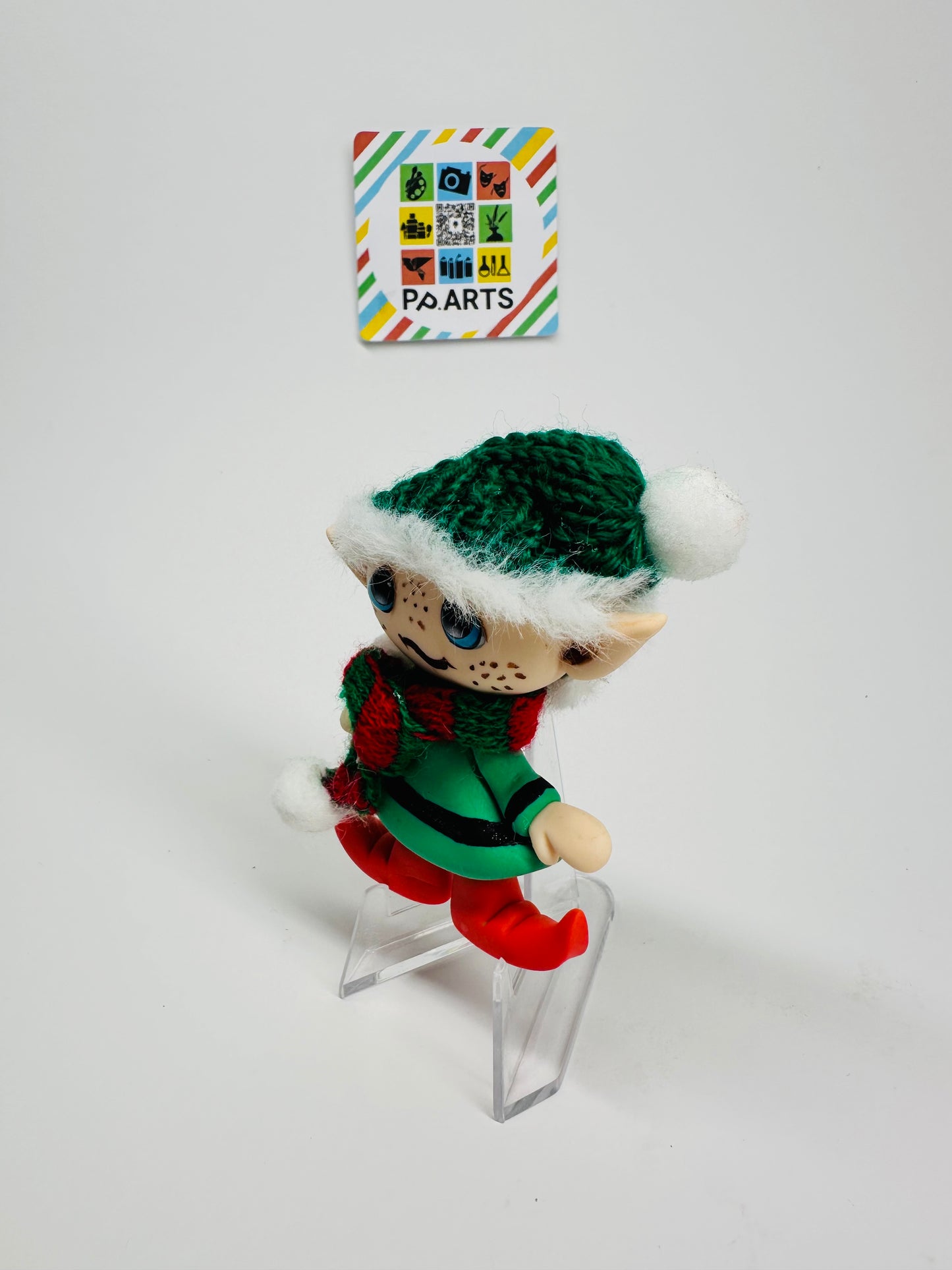 Christmas Festive Figurine in Cold Porcelain