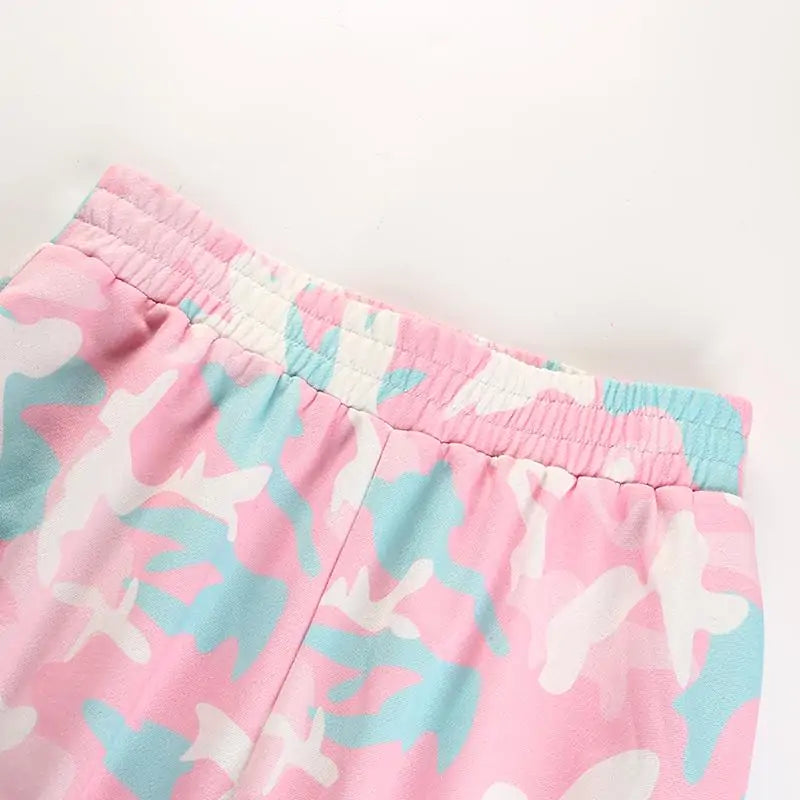 Pantalon style camouflage rose