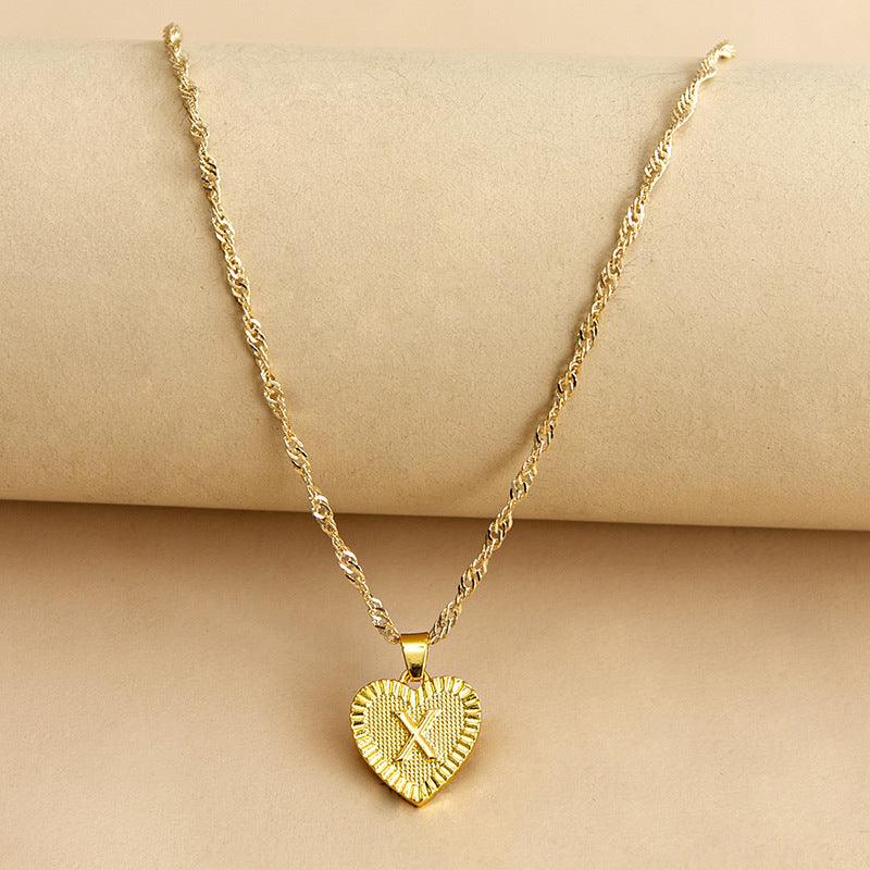 Collier pendentif coeur lettre initiale