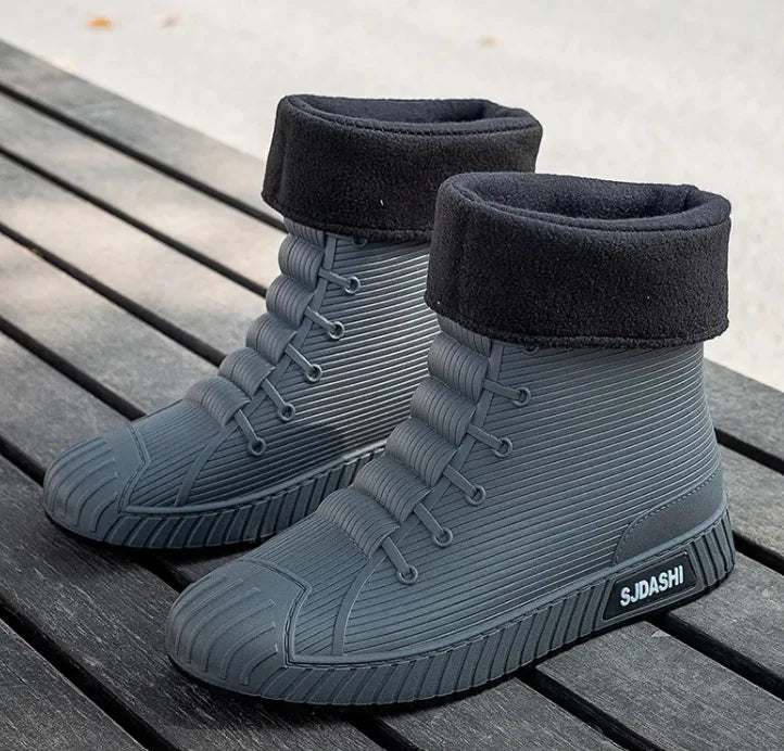 Aqua Fleece Short Boots