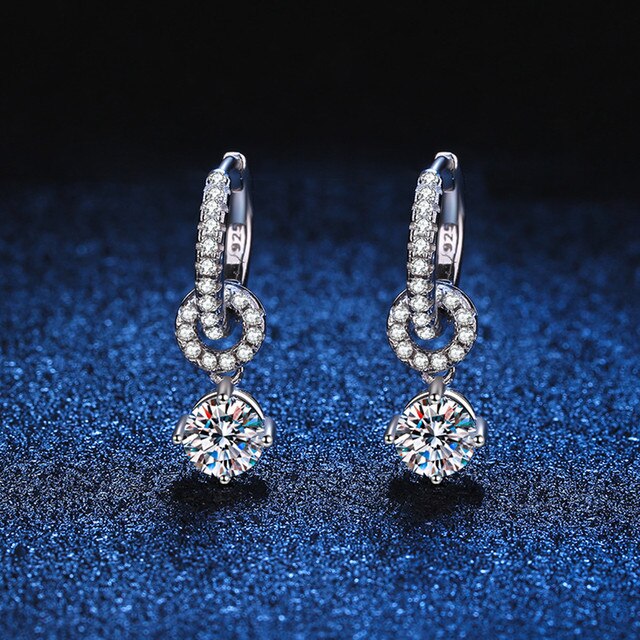 Boucles d'oreilles pendantes en moissanite véritable