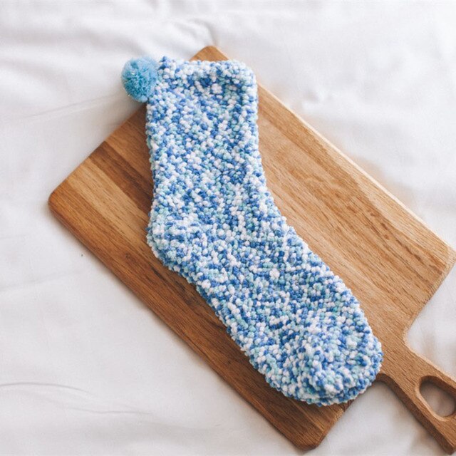 Nouvelles chaussettes à gâteau en molleton de corail