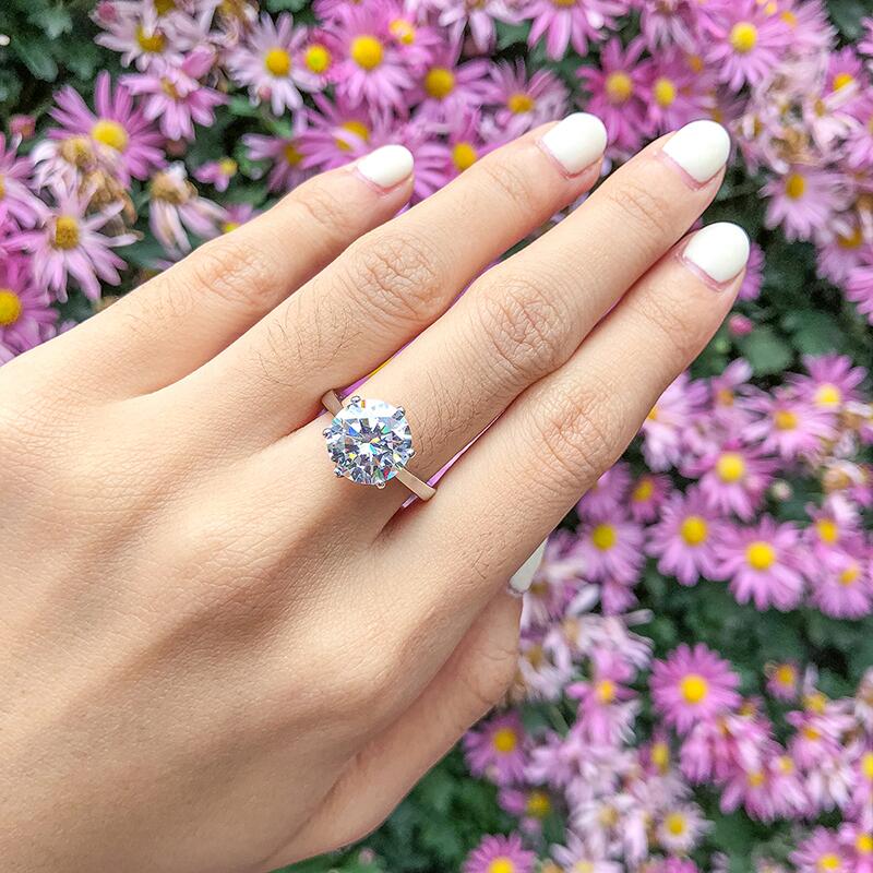 Bague de fiançailles moissanite de luxe