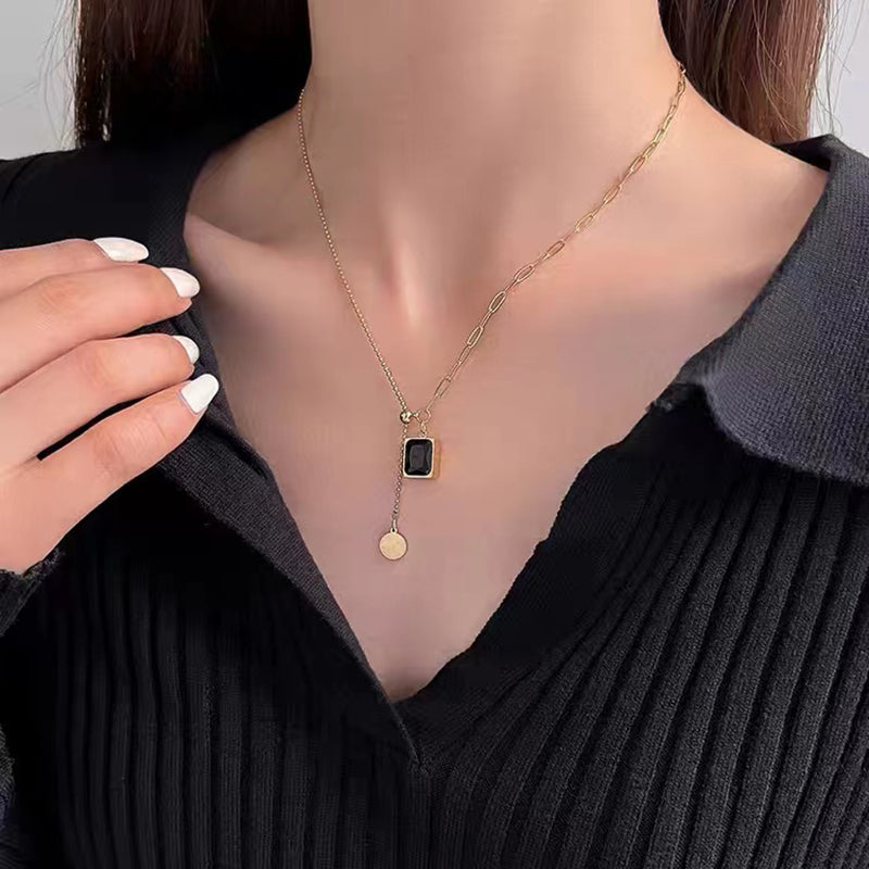 Black Gem Square Necklace