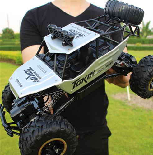 Voitures RC Version mise à jour 2.4G 4WD