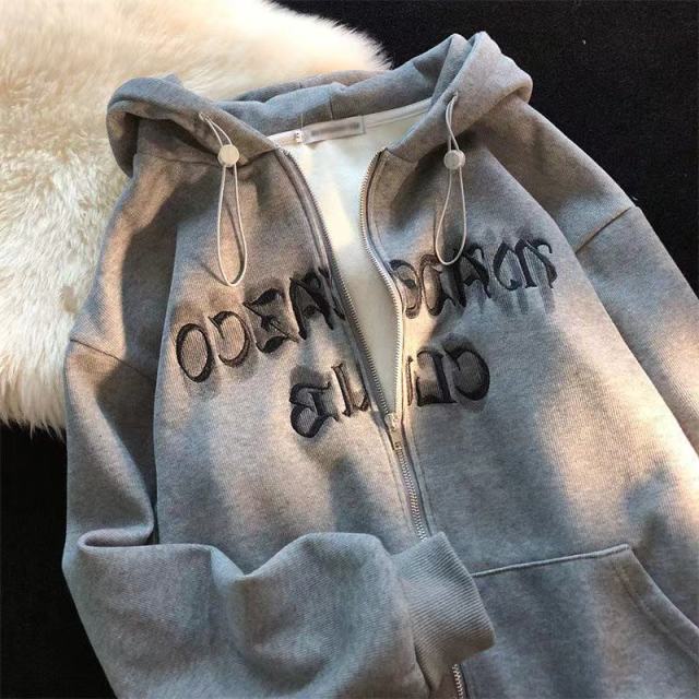 Sweats à capuche avec lettres brodées pour femmes