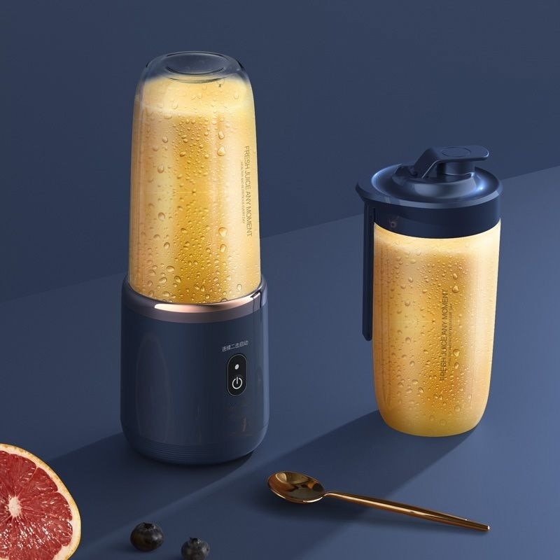 Portable Juicer Cup