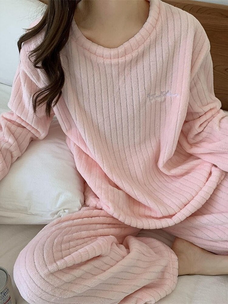 Conjunto de pijamas de veludo macio de inverno