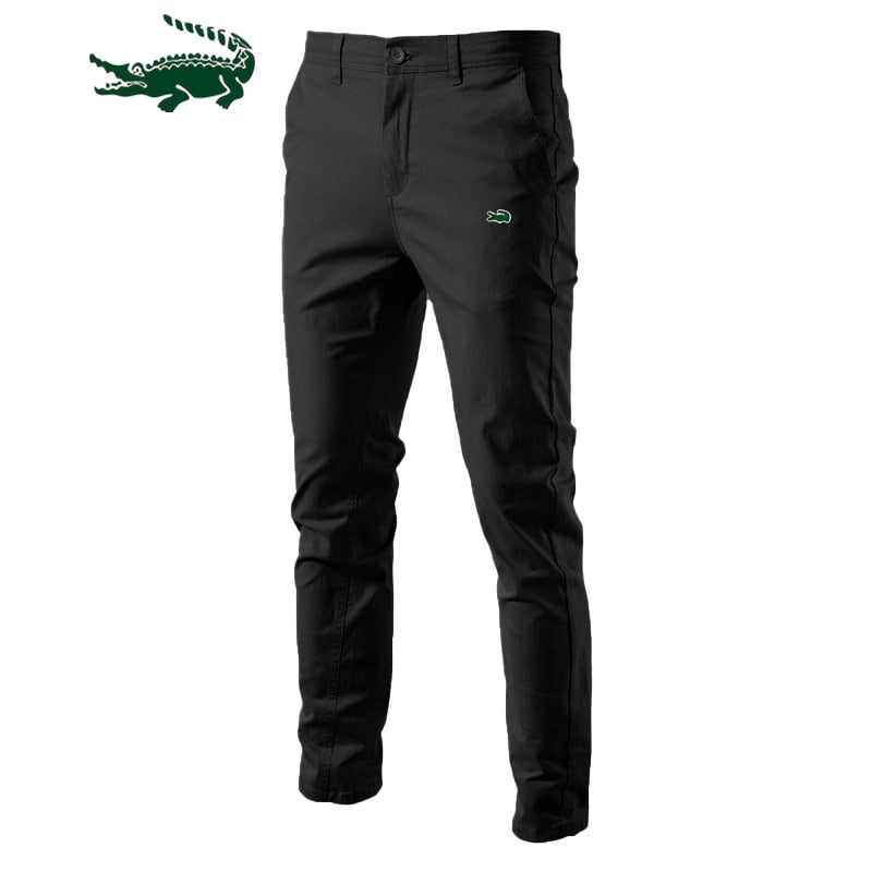 Pantalon pour hommes coupe slim de couleur unie