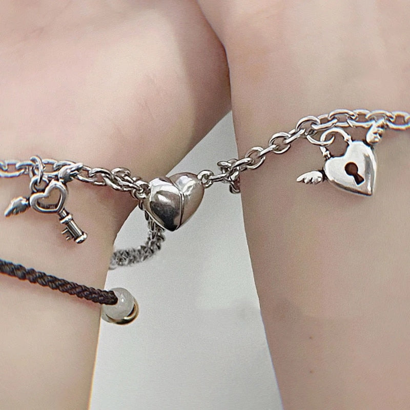 Heart Magnet Bracelet for Lovers 2Pcs