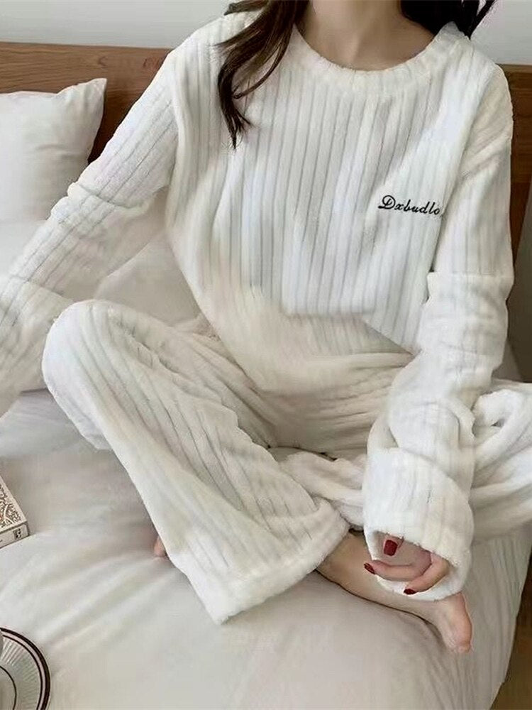 Conjunto de pijamas de veludo macio de inverno