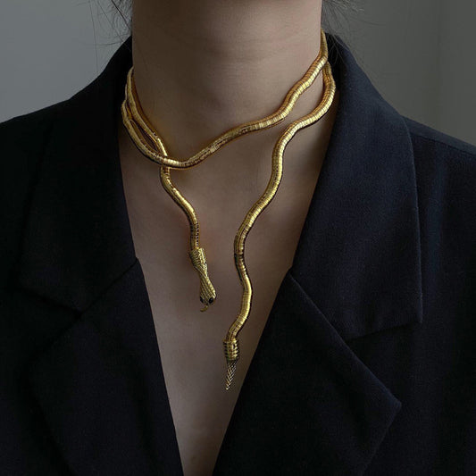 Collier chaîne serpent en métal doux