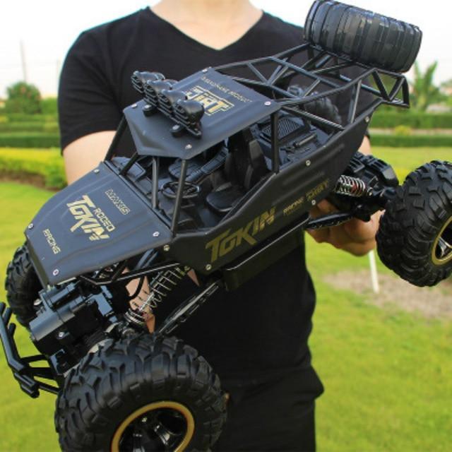 Voitures RC Version mise à jour 2.4G 4WD